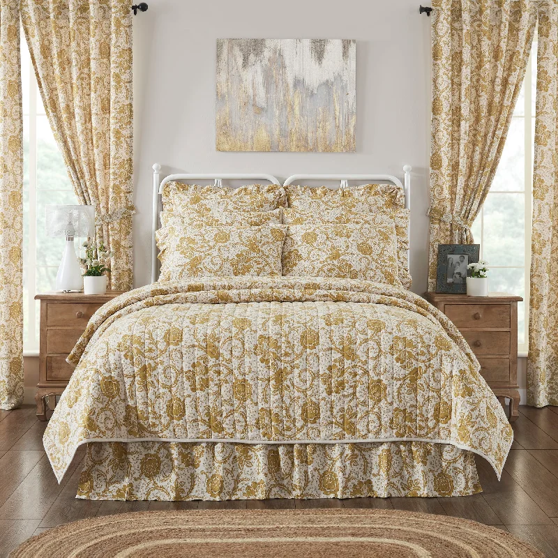 Dorset Gold Floral Queen Quilt 90Wx90L VHC Brands