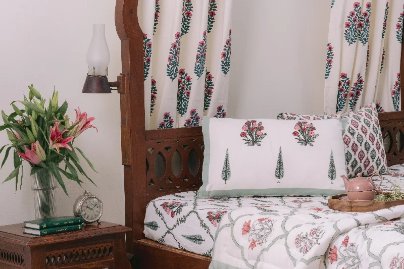 Reversible Floral Comforter Set